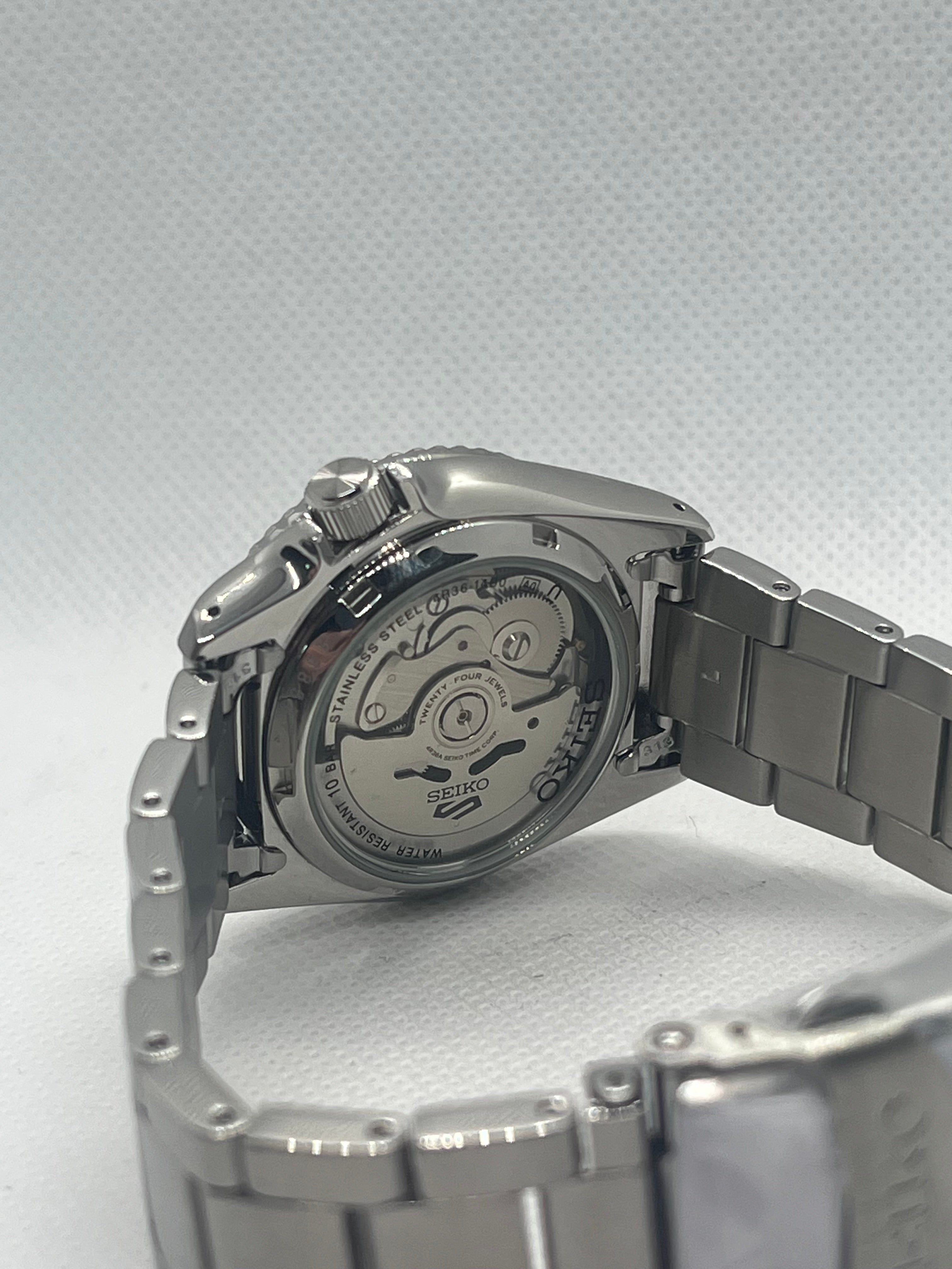 Seiko 5 Sport (SRPL79)